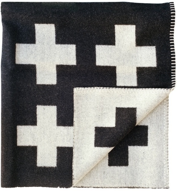 pia-wallen-crux-blanket